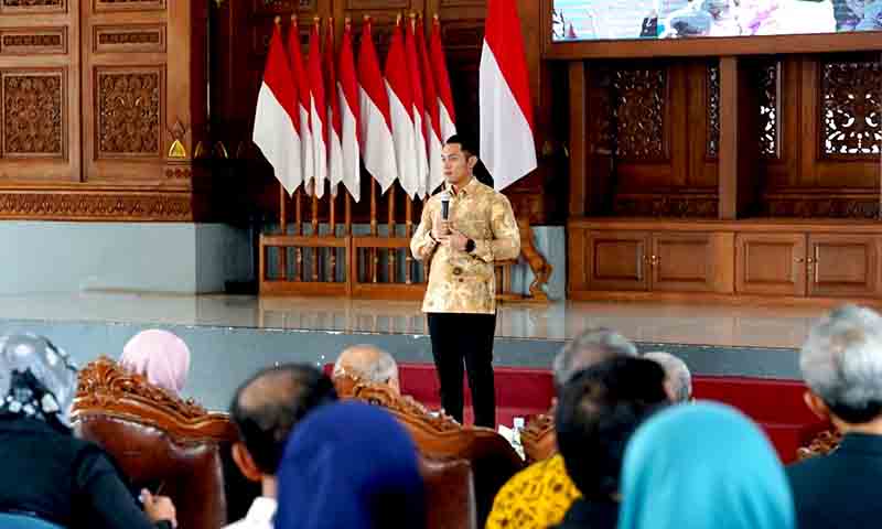 Buka rembuk stunting 2025, bupati tuban ajak generasi muda aktif cegah stunting