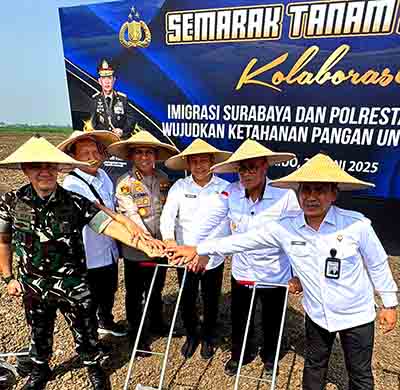 Bupati sidoarjo apresiasi sinergi imigrasi dan polresta 3