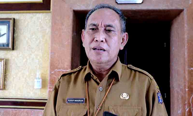 Dispendik surabaya atur dan awasi kegiatan sekolah agar tak langgar jam malam