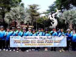 Universitas Hang Tuah Gelar Fun Bike CFD Surabaya: Kampus Sehat, Masyarakat Dekat