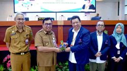 Hadiri Pelepasan Pengabdian Masyarakat Politeknik STIA LAN Makassar, Bupati Harap Dapat Meningkatkan Kualitas Hidup Masyarakat