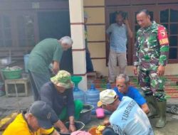 Tingkatkan produktivitas Pertanian,Babinsa 0805/12 Mantingan Berperan Aktif Dalam Pembuatan Pupuk Booster di Wilayah