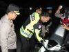 Polres Nganjuk Gelar Patroli SREG dan Penyekatan di Perbatasan Suroan Berjalan Kondusif