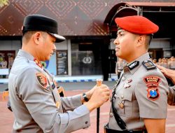 Kapolres Ngawi Pimpin Upacara Sertijab Kasat Reskrim dan Kapolsek