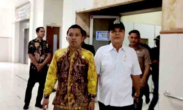 Komisi d dprd lamongan tinjau pelayanan rsud dr. soegir