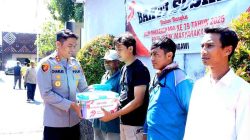 Polri untuk masyarakat, polres ngawi bagikan 1000 baksos 2