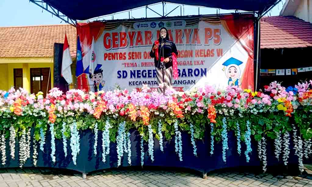 Sdn kebaron meriahkan gebyar karya p5