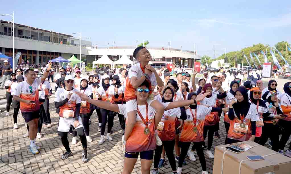 Sunriserun idi jatim berjalan sukses, tuban jadi pusat perayaan hari bakti dokter 2025