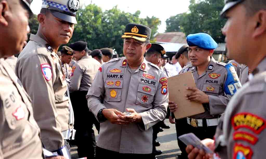 Tingkatkan disiplin internal, wakapolres kediri lakukan pemeriksaan gaktibplin