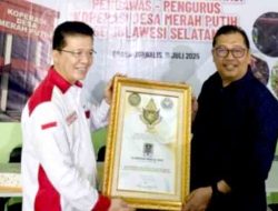 Bupati Takalar Dianugerahi Dua Penghargaan Nasional atas Inovasi Ekonomi Desa