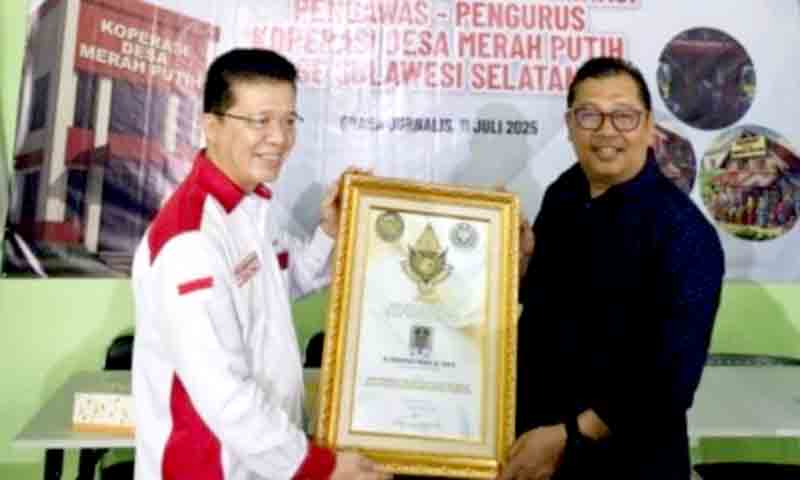 Bupati takalar dianugerahi dua penghargaan nasional atas inovasi ekonomi desa