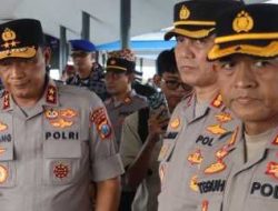 Kapolda Jatim Pantau Langsung Pencarian Korban Kapal Tenggelam di Selat Bali