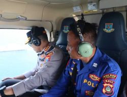 Polda Jatim Gunakan Kapal Patroli Polairud dan Helikopter Cari Korban Kapal Tenggelam di Selat Bali