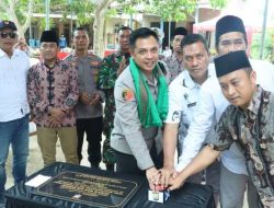 Polri Untuk Masyarakat : Polres Bangkalan Beri Bantuan Sumur Bor Atasi Krisis Air Bersih