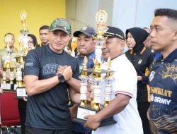 Perkuat Sinergi dan Kebersamaan Polres Gresik Gelar Olahraga Bersama di Hari Bhayangkara ke -79