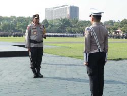 Kapolda Jatim Pimpin Gelar Pasukan Operasi Patuh Semeru 2025 Tingkatkan Disiplin Berlalu Lintas