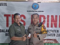 Kapolsek Gurah bersama BNN adakan Tes Urine Dadakan