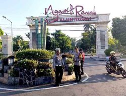 Jaga Keselamatan Bersama di Ops Patuh, Polres Ngawi Gaktur Lalin dan Imbau Pengguna Jalan Raya