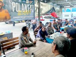 Jelang Operasi Patuh Semeru 2025 Polres Pelabuhan Tanjungperak Ngopi Bareng Para Sopir Truk Tekankan Kesadaran Kolektif