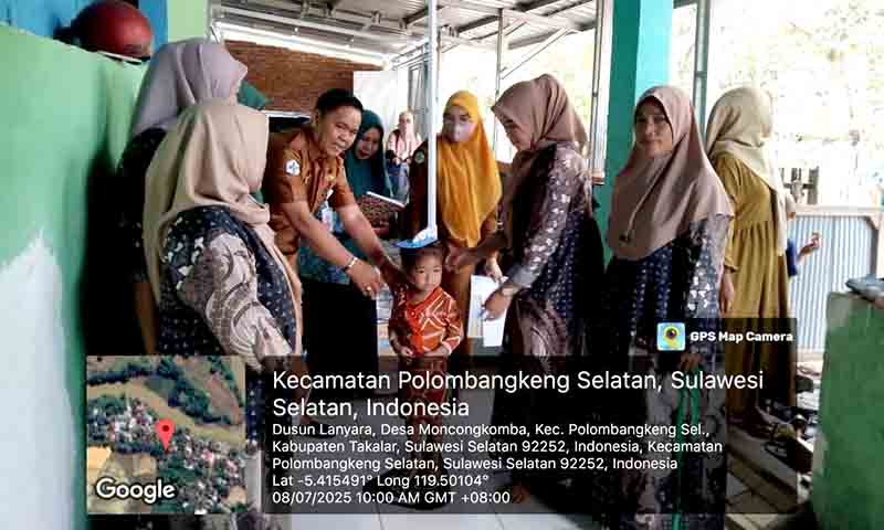 Posyandu di moncongkomba, iksan muis putra