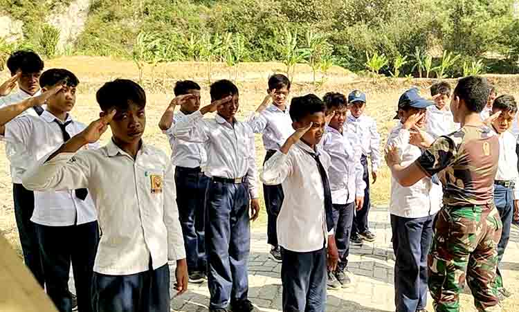 Tanamkan karakter kedisiplinan, satgas tmmd 125 bojonegoro