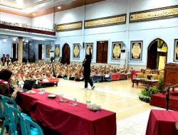 Tingkatkan Cinta Tanah Air, Polwan Ngawi Sosialisasi di Pondok Gontor 1 Mantingan