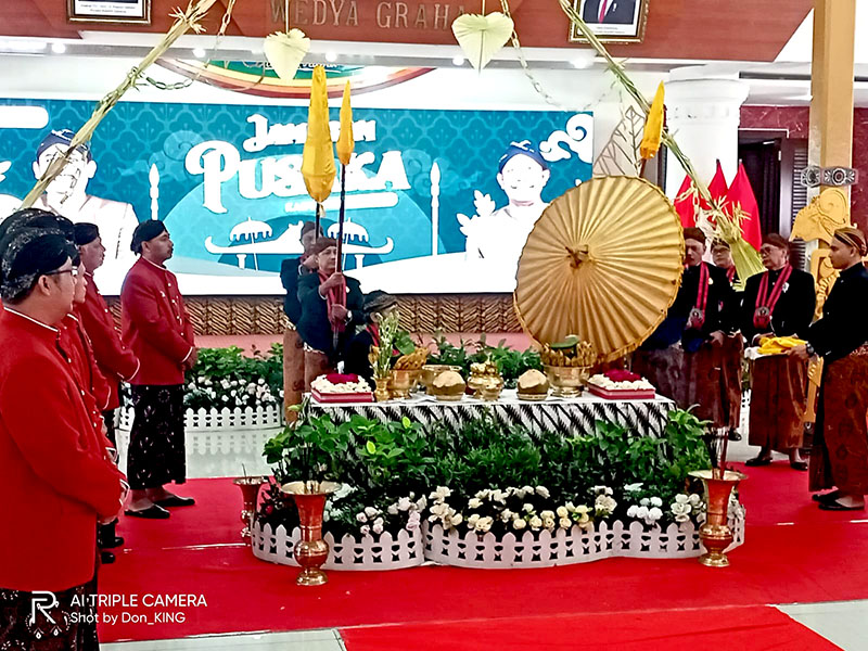 Untitledjamasan empat pusaka kabupaten ngawi peringati hari jadi ke 667