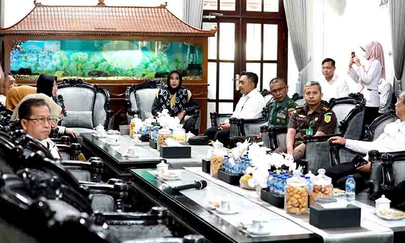 Wabup sidoarjo ajak masyarakat dukung koperasi