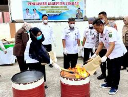 Wakil Bupati Takalar Hadiri Pemusnahan 5.660 Berkas Arsip Pemkab Takalar