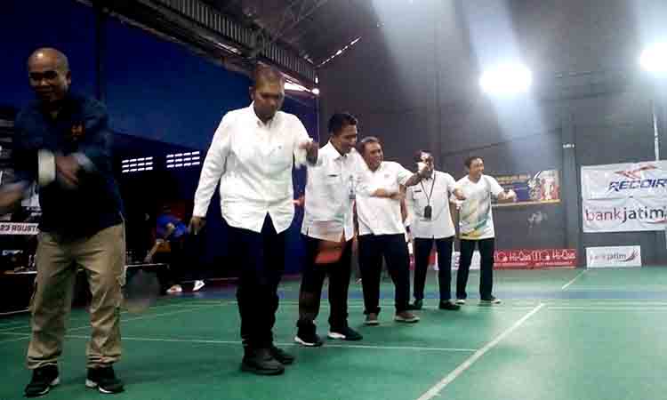 435 atlet bulu tangkis perebutkan piala bupati sidoarjo
