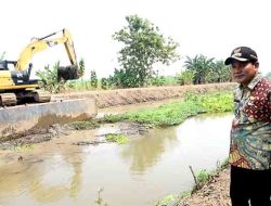 Antisipasi Banjir, Pemkab Sidoarjo Maksimalkan Normalisasi Sungai di Musim Kemarau