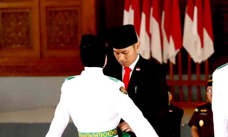 Bupati tuban kukuhkan paskibraka 2025