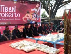 Tarian Kolosal Dan Kesenian Tiban Cambuk Berdarah Desa Purwokerto Meriahkan Peringatan Grebeg Tiban dan HUT RI ke-80