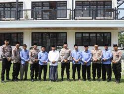 Bangun Komunikasi dengan Tokoh Agama, Kapolres Kediri Kunjungi Ponpes LDII Nurul Hakim Plemahan