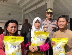 Gelar Bazar, Polres Blitar Dukung Gerakan Pangan Murah, Salurkan Beras SPHP untuk Masyarakat
