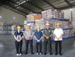 Kapolres bersama Dandim 0809/Kediri Tinjau Produksi Beras di CV. Sumber Pangan