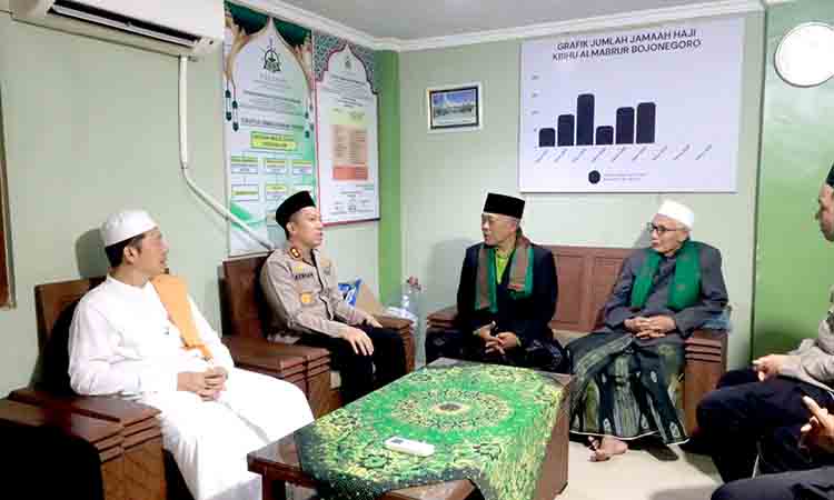 Kapolres bojonegoro silaturahmi ke mui