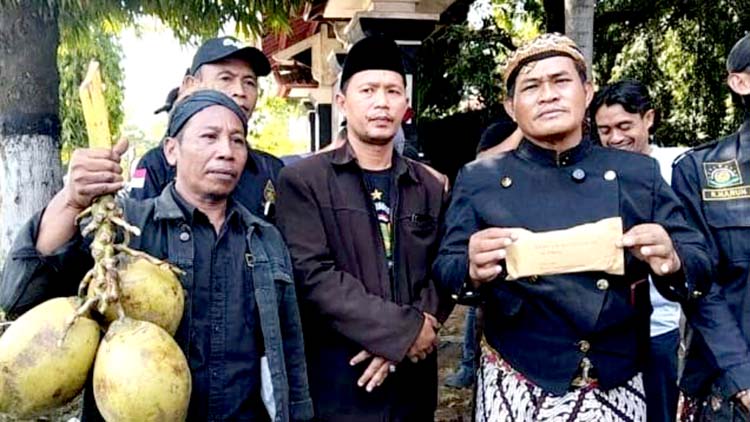 Pwi ls kembalikan dana bantuan rp21 juta dari pemkab pemalang sis