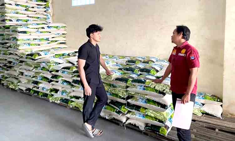 Polres tarakan sidak gudang beras, pastikan distribusi lancar dan cegah penimbunan