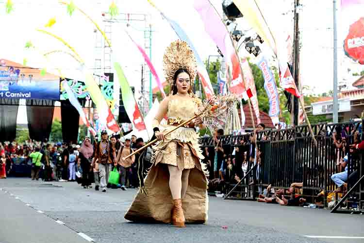 Rayakan hari jadi ke 80 provinsi jateng 3