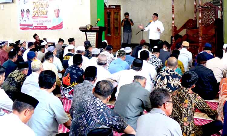 Ribuan masyarakat takalar hadiri tabligh akbar bersama ustad das'ad latif 2