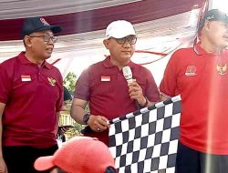 Semangat Kemerdekaan Warnai Jalan Sehat HUT ke-80 RI di Kelurahan Pakal Surabaya