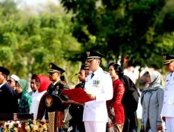 Semangat Persatuan Warnai Upacara HUT ke-80 RI di Tuban, Mas Lindra Pimpin Langsung Jalannya Upacara