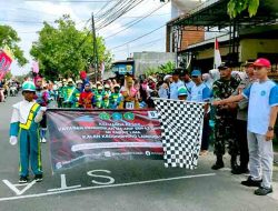 Semarak Lomba Drumband Warnai Peringatan HUT ke-80 RI di Kedungpring Lamongan