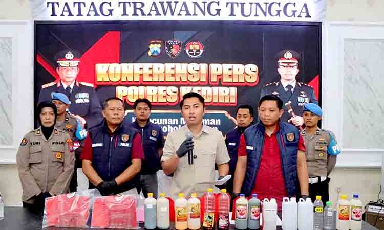 Tragedi miras di kediri tiga saudara meninggal, polisi tangkap penjual