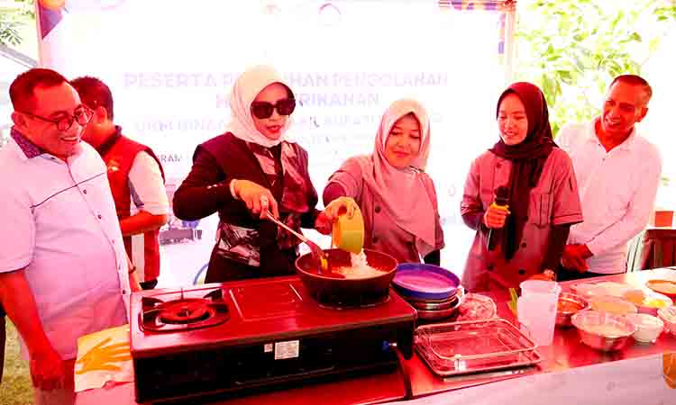 Wabup mimik idaya ajak emak emak bersemangat