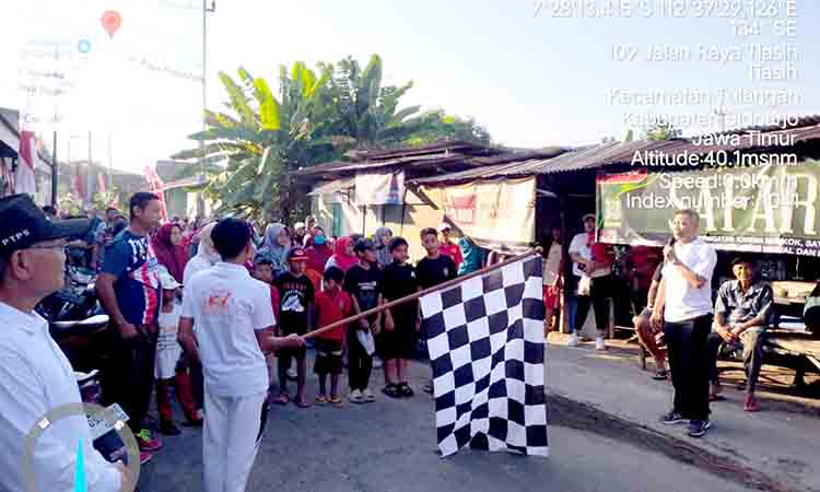 Warga kajeksan tumpah ruah dalam jalan sehat dan turnamen olahraga