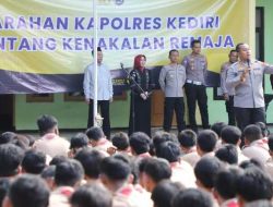 Kapolres Kediri Tanamkan Nilai Positif untuk Siswa SMK YP 17 Pare