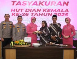 ​Kapolres dan Ibu Ketua Bhayangkari Cabang Kediri Kota Hadiri HUT Dian Kemala ke 26 di Polres Kediri Kota