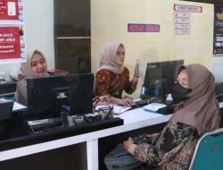 Polres Pacitan Perpanjang Jam Pelayanan SKCK Petugas Lembur Hingga Pukul 01.00 Dini Hari